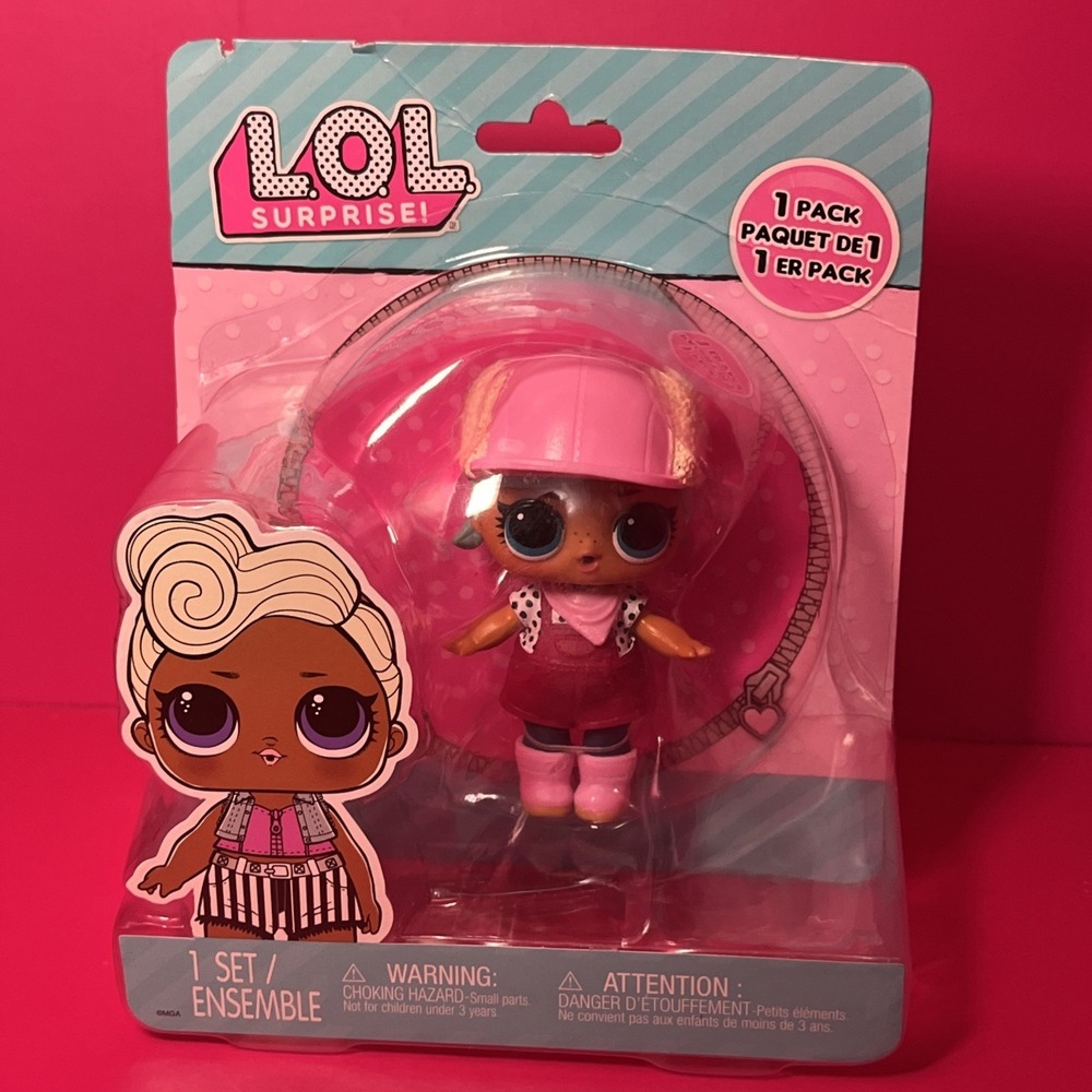 L.O.L. Surprise Tot- Brrr Bb - Pink Hat and Boots Polka Dot‎ Shirt NEW.